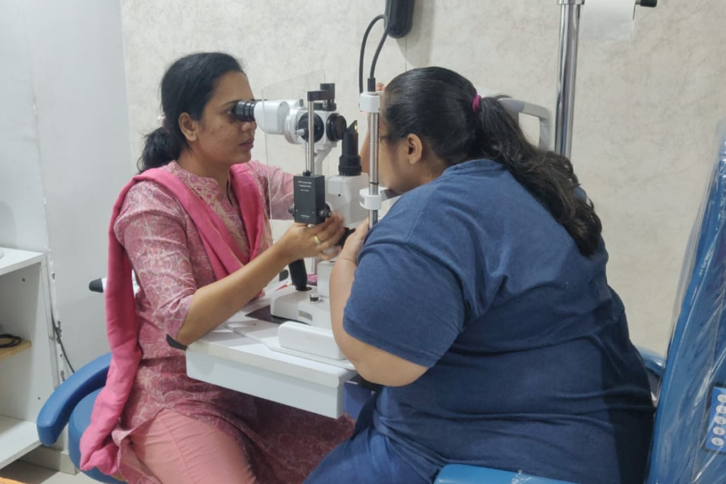 Best neuro-ophthalmologist in Ahmedabad